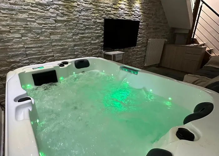Дом отдыха Maison Avec Spa